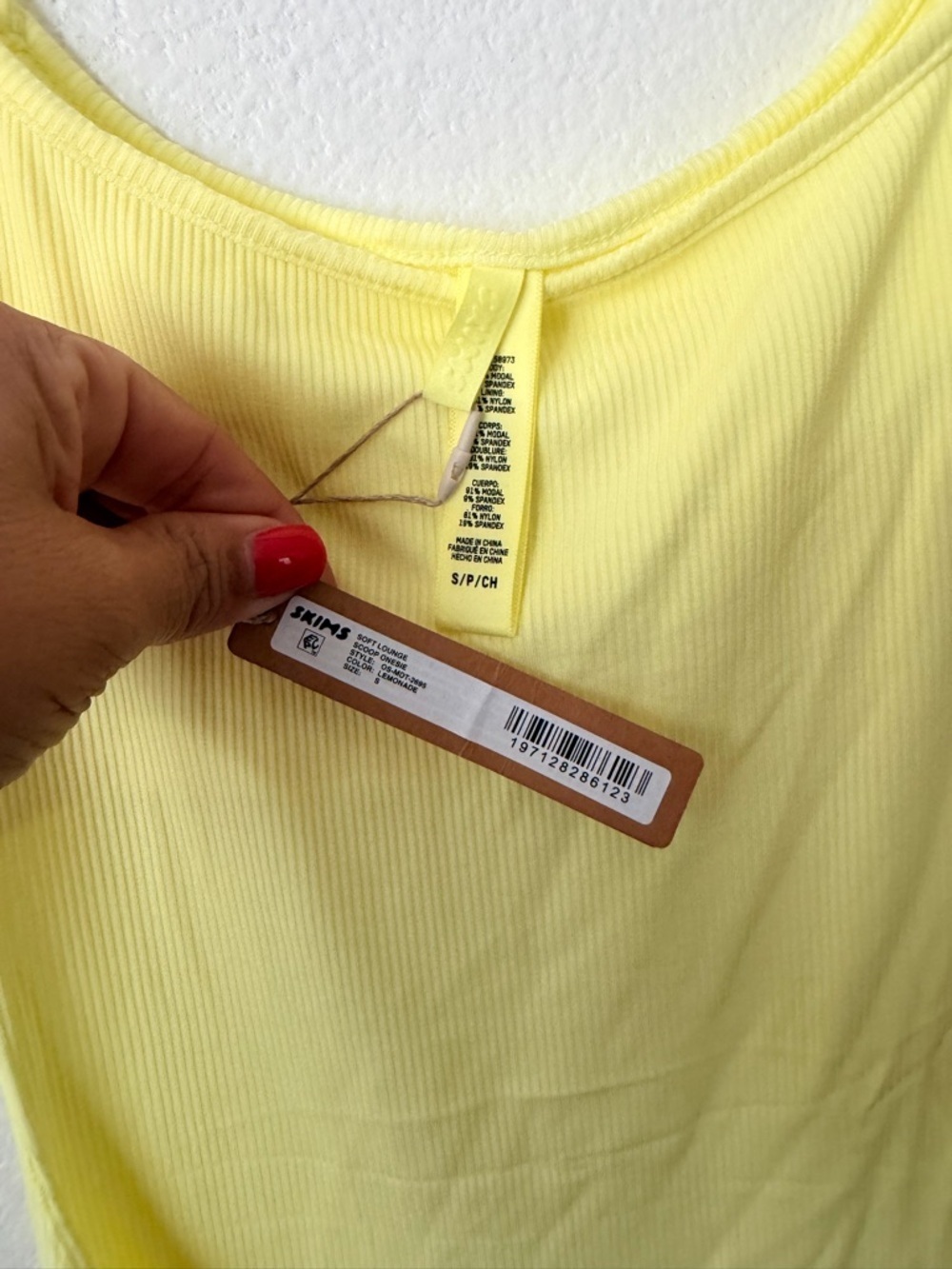 SKIMS Ribbed Soft Lounge Scoop One Piece Romper Lemonade Yellow OS-MDT-2695 - Picture 3 of 3